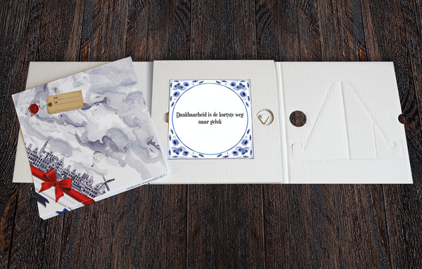 Tegel met tekst Dankbaarheid is de kortste weg naar geluk - Tegel met Spreuk in Luxe geschenk verpakking